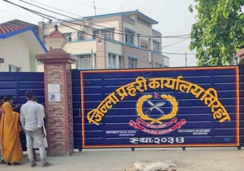 सिरहामा अपराध नियन्त्रणमा प्रहरी सक्रिय, दुर्घटनाले बढायो चुनौती