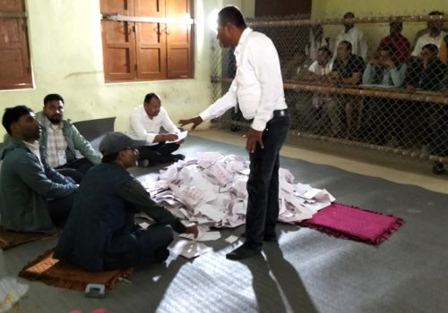 सर्लाही–४ को मतगणना अमरेशको गृहपालिकाबाट सुरु