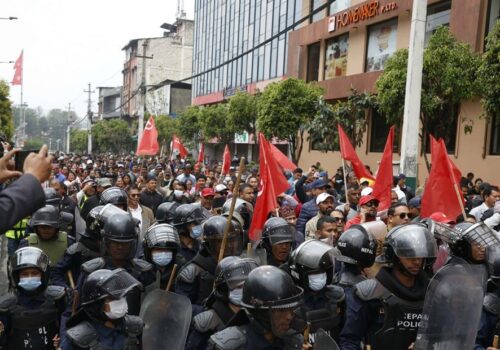 एमालेले काठमाडौंमा आज पनि प्रदर्शन सुरु