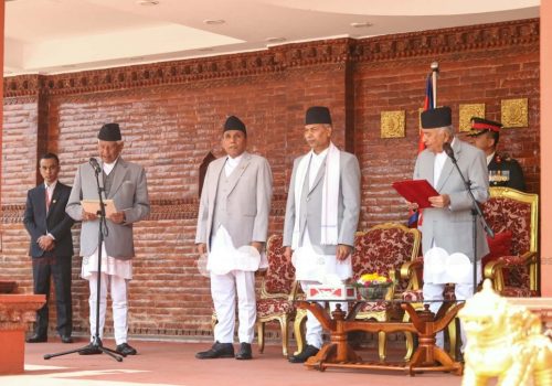 ज्येष्ठ सांसद केसीको शपथ ग्रहण सम्पन्न