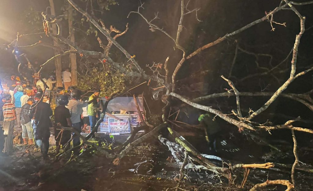 उदयपुर कटारीमा हावाहुरी, २ को मृत्यु, ५ घाइते