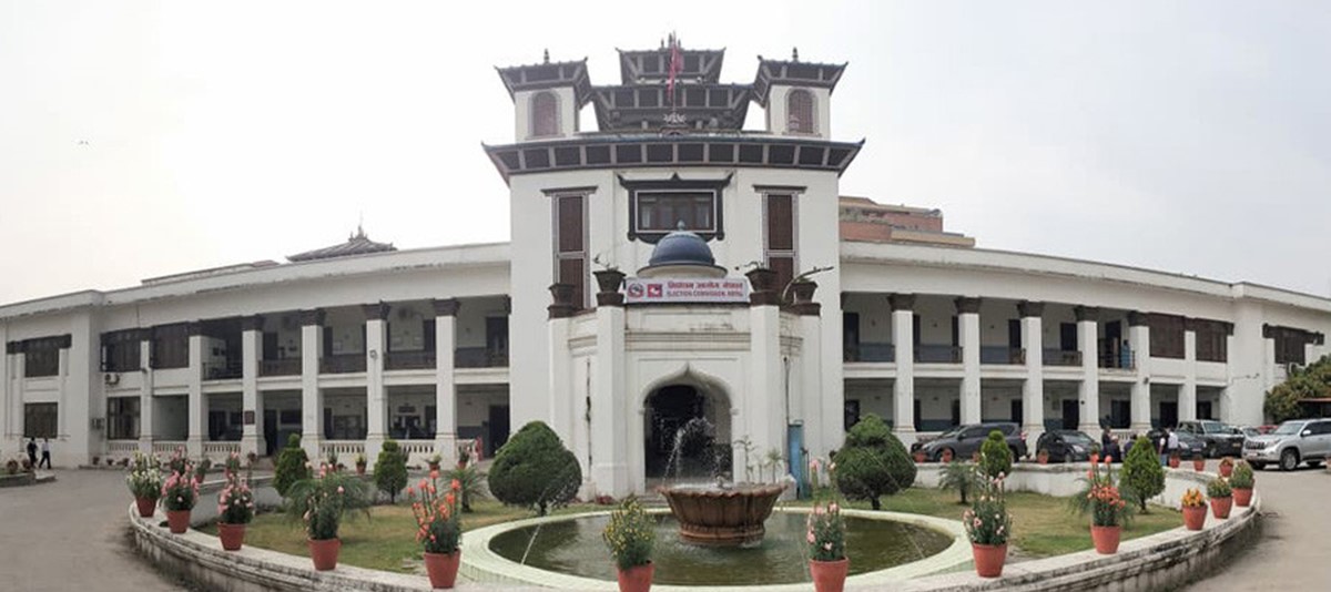 मतदाता शिक्षा आजदेखि समाप्त, सोमबार राति १२ बजेदेखि मौन अवधि सुरु