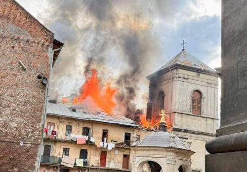रुसद्वारा एक हजार ड्रोन प्रहार, कम्तीमा तीन जनाको मृत्यु