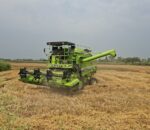 आधुनिक कृषि मेसिनले किसानलाई बाली भित्र्याउन सहज बनायो