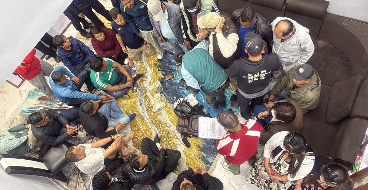 ललितपुरमा जुवाडेमाथि छापा, २१ जना पक्राउ, ९ लाख बरामद