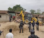 बृन्दावनमा अतिक्रमण हटाइयो ः ६ करोडको प्रशासनिक भवन निर्माणमा बाटो खुल्यो