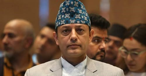 सभामुखका लागि डीपी अर्यालले गरे मनोनयन दर्ता