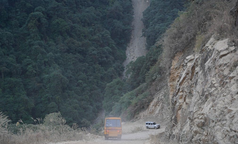 सात वर्षसम्म अधुरै फाखेल–मातातीर्थ सडक, ठेकेदारलाई १०% जरिबाना