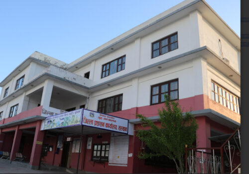 सल्यानमा सेवाग्राहीलाई हैरानी दिएको आरोपमा सुब्बा पक्राउ