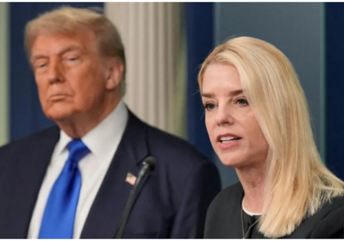 ट्रम्पद्वारा महान्यायाधिवक्ता बर्खास्त, आर्मी प्रमुखमाथि राजीनामाको दबाब