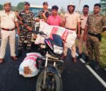 सीमाबाट अवैध मदिरा सहित एक जना पक्राउ
