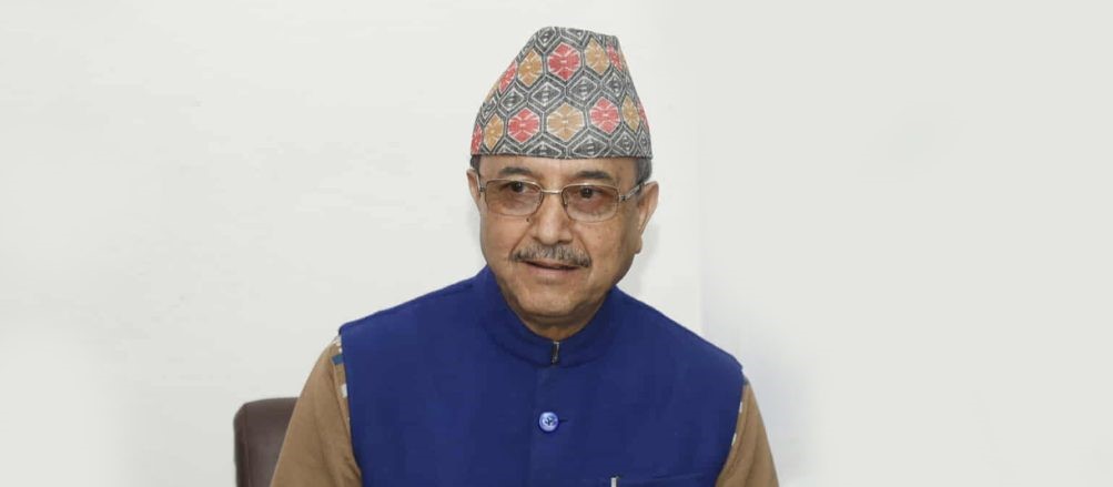 नेपाली कांग्रेस द्वारा पूर्णबहादुर खड्का सँग मागिएको स्पष्टीकरण फिर्ता