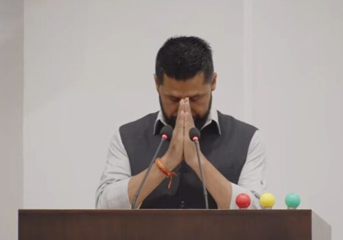 रवि लामिछानेले संसद्‌मै दलित समुदायसँग मागे माफी