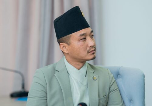 पद छाड्दै गृहमन्त्रीले भने– ममाथि निष्पक्ष अनुसन्धान होस्