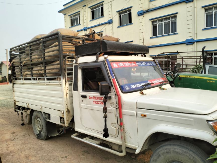 रौतहट प्रहरीले लाखौंको भन्सार छलिको सामानसहित एक जना पक्राउ