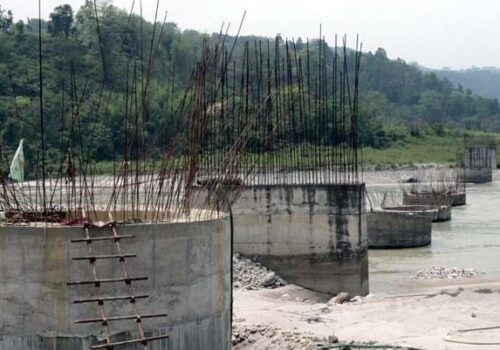 रोकिएको पुल निर्माण छिटो अघि बढाउन सरकारको आदेश