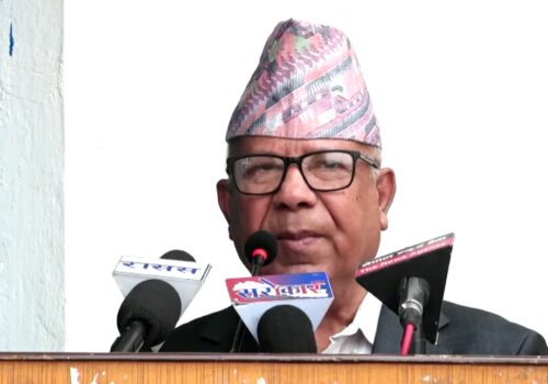 माधव नेपाल: पराजित हुनासाथ आत्तिनेले जित हासिल गर्न सक्दैन