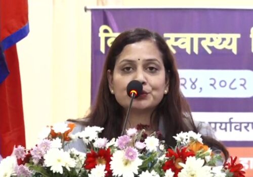 स्वास्थ्यमन्त्रीलाई प्रधानमन्त्रीको चेतावनी