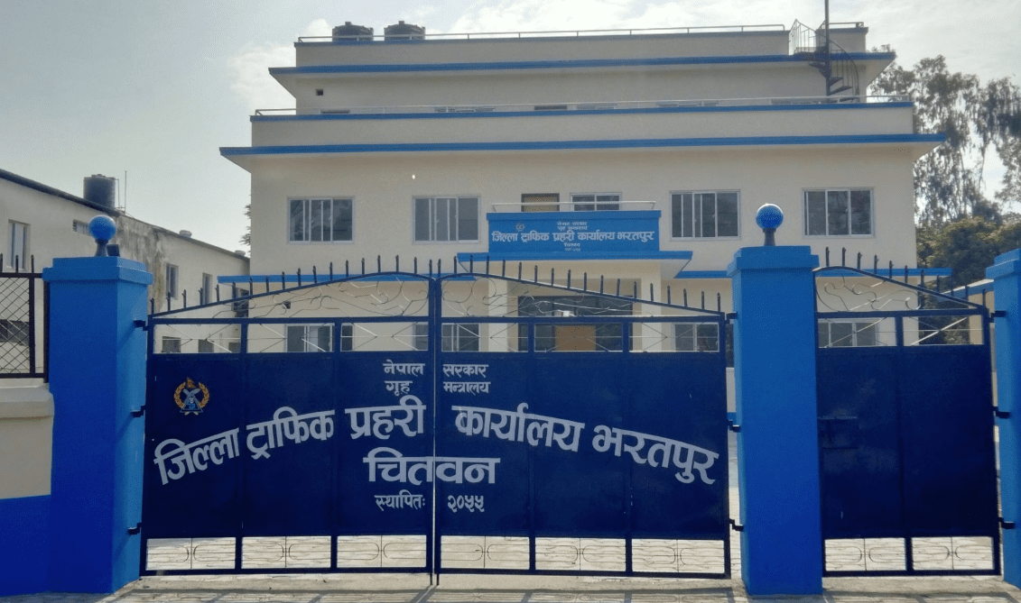 झण्डै ९ हजार कागजपत्र ट्राफिकमै अड्किए, लिन कोही पुगेनन्