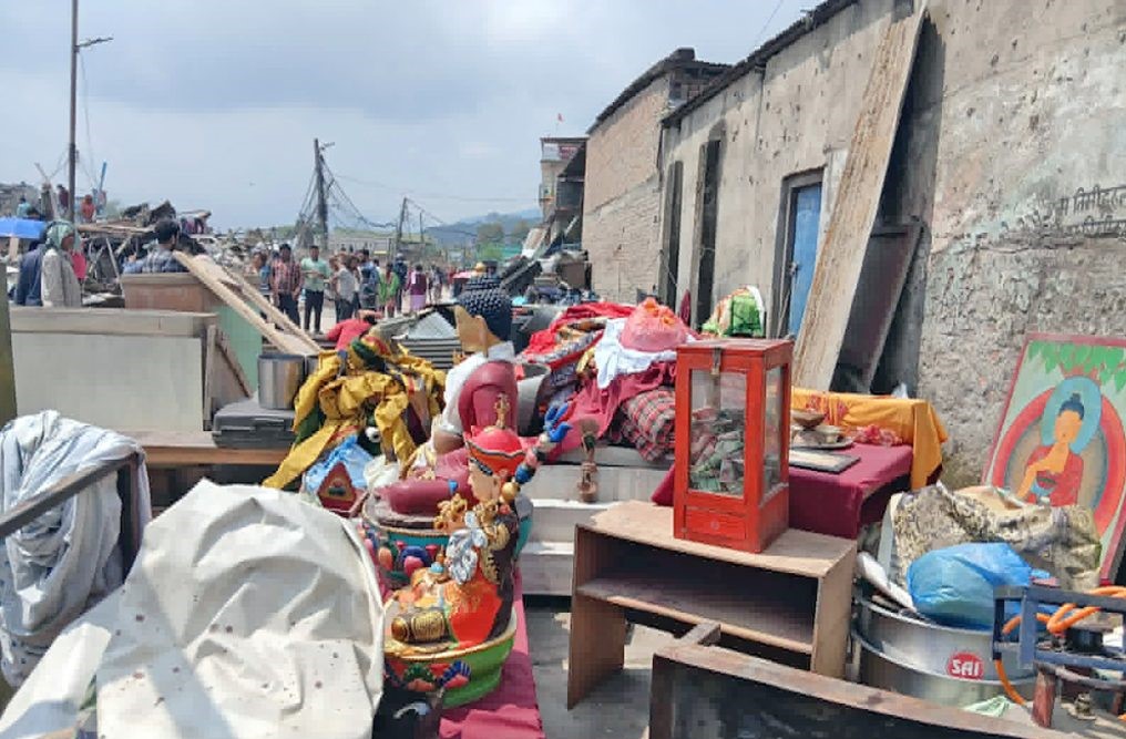 बुद्ध जयन्तीकै दिन बल्खुको साङ्गे छोइलिङ्ग गुम्बा भत्काइयो