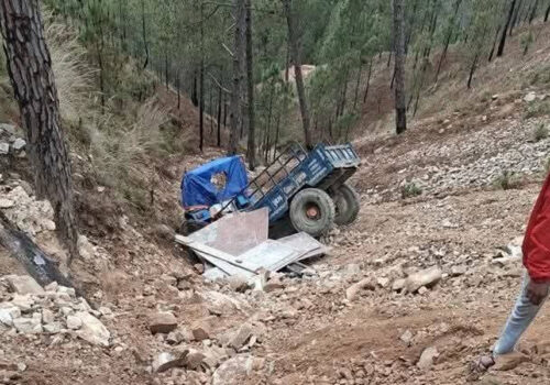 ट्याक्टर दुर्घटना हुँदा सल्यानमा चालकको मृत्यु