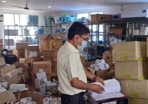सरकारी अस्पतालमा ठूलो अनियमितता, ९ करोडभन्दा बढीको एक्स्पायर औषधी फेला
