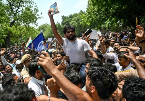 कक्रोच जनता पार्टी स्थापना गर्नुअघि दीपकेको यात्रा कस्तो थियो ?