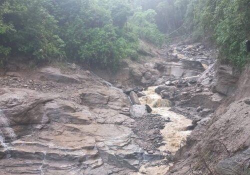 लप्से खोलामा पहिरो, दिक्तेल–चखेवा सडक अवरुद्ध