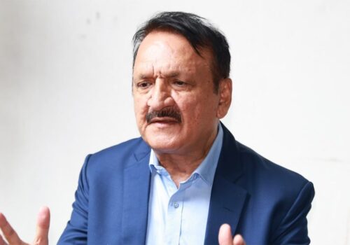 एकताका लागि फाट्टफुट्ट भेटघाट पर्याप्त छैन, गगनजीहरू गम्भीर बन्नुपर्छ