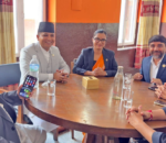 प्रधानमन्त्रीको तर्फबाट परराष्ट्रमन्त्रीको जवाफमार्फत सदन खोल्ने छलफल जारी