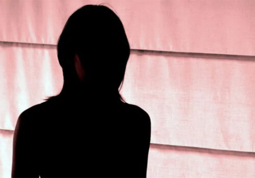 यौनहिंसाको पीडा र गरिबीबीच दुई दशकदेखि न्यायको प्रतीक्षा