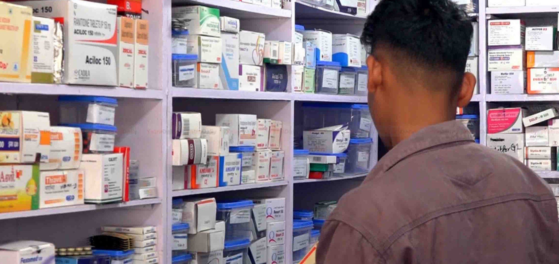 नवीकरण नगरेका फार्मेसीमाथि विभागको एक्सन, पर्सामा १४४ दर्ता खारेज