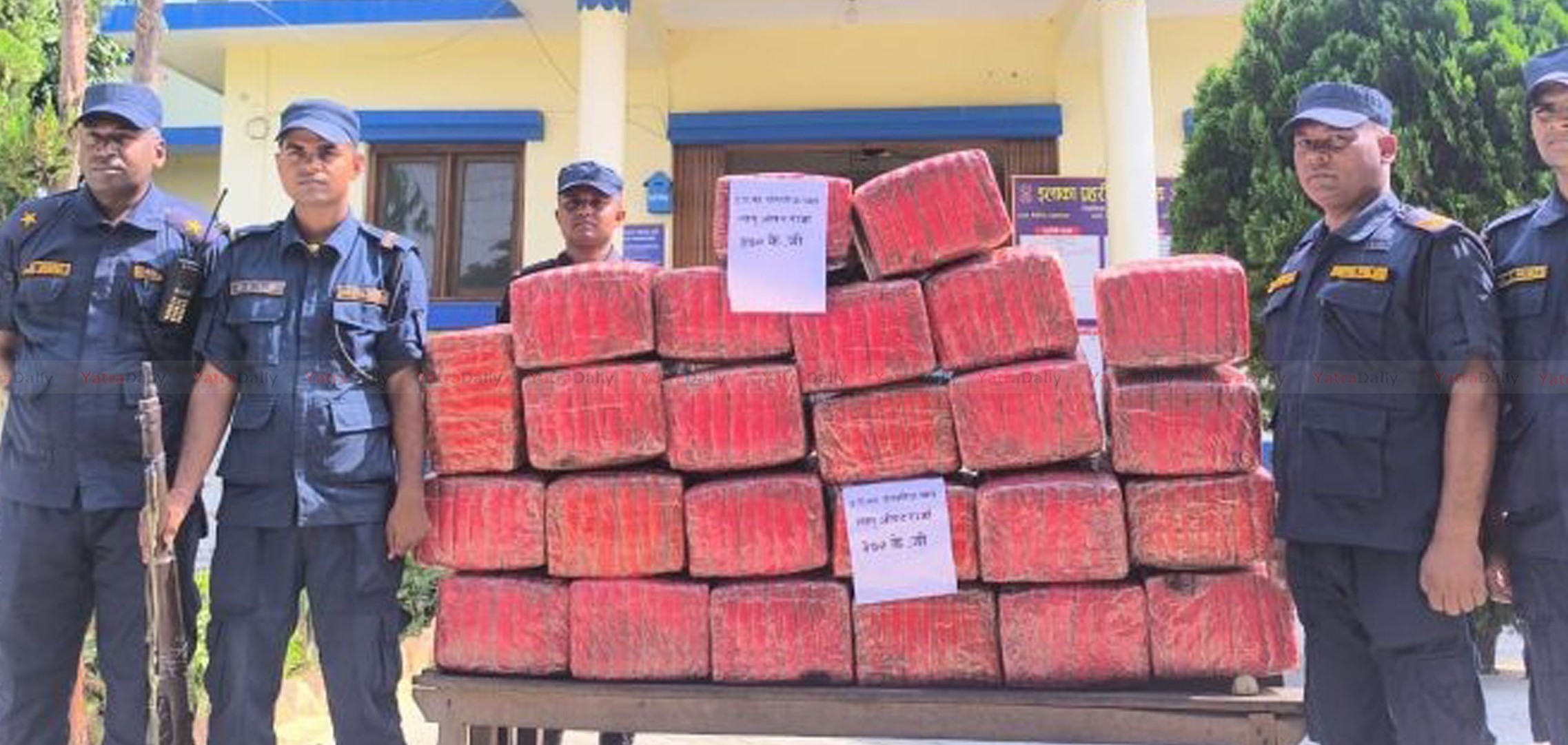 पर्सामा ३७० केजी गाँजा बरामद, संलग्नको खोजी तीव्र