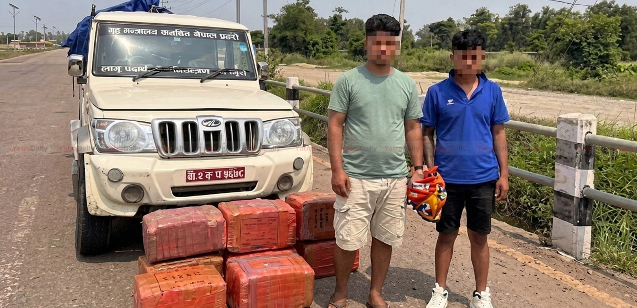 बोलेरो गाडीबाट ठूलो परिमाणमा गाँजा बरामद, दुई जना पक्राउ