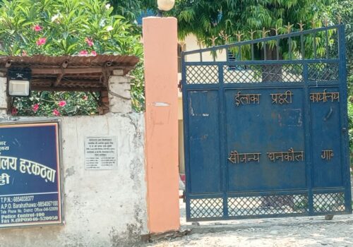 सोधपुछका क्रममा चौकीमा चौकीमा बोलाइएका व्यक्ति प्रहरीबाट कुटिए