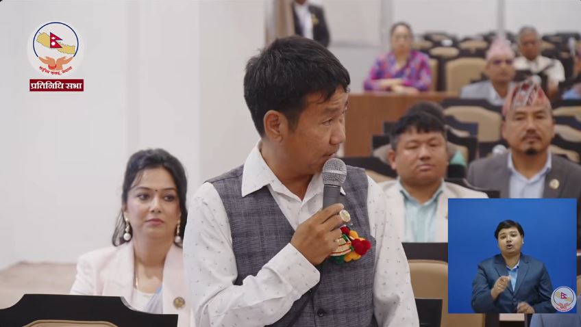 सुकुम्बासीको पुनर्वास गर्न हर्क साम्पाङको माग