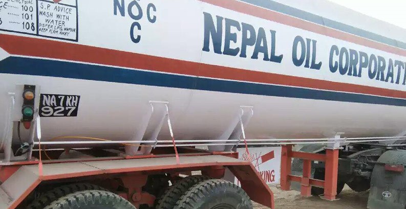 ११ महिनामा २ खर्ब ७३ अर्बको पेट्रोलियम आयात, ग्यासमा ९ प्रतिशत गिरावट