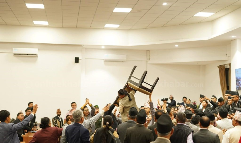 अमर्यादित सांसदमाथि छानबिन गर्न संसदीय समिति गठन
