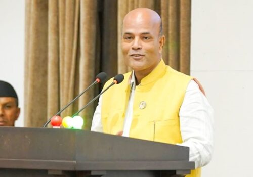 स्वर्णिममाथि अमरेशको कटाक्ष : बजेट ‘फुलेको बेलुन’, कार्यान्वयन शून्य