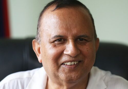 आयोगको प्रतिवेदन विवादमा, पारदर्शितामाथि प्रश्न