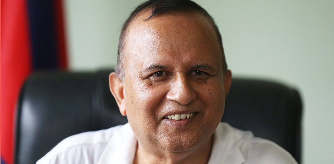 आयोगको प्रतिवेदन विवादमा, पारदर्शितामाथि प्रश्न