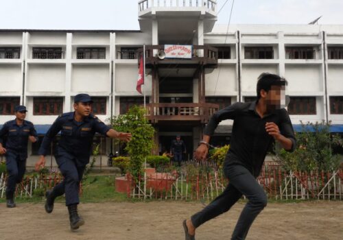 अदालतबाट हथकडीसहित थुनुवा फरार, रौतहटमा सुरक्षा व्यवस्थामाथि प्रश्न