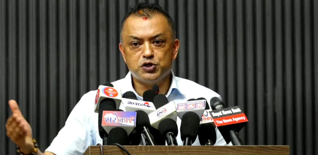 सरकारका सय दिनबारे गगनको टिप्पणी: संवेदनशील विषयमा ‘लफङ्गो’ शैली चिन्ताजनक