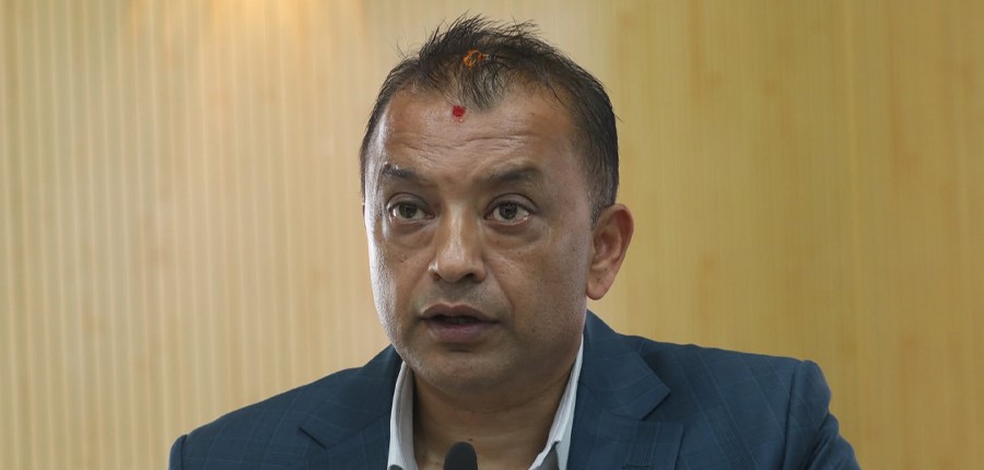 अन्तिम घडीमा किन रोकियो गगन थापाको भारत भ्रमण ?