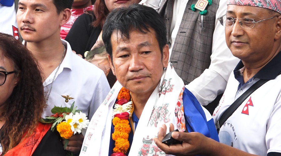 हर्क साम्पाङको टिप्पणी: सरकारले सय दिनमा जनताले महसुस गर्नेगरी काम गरेन