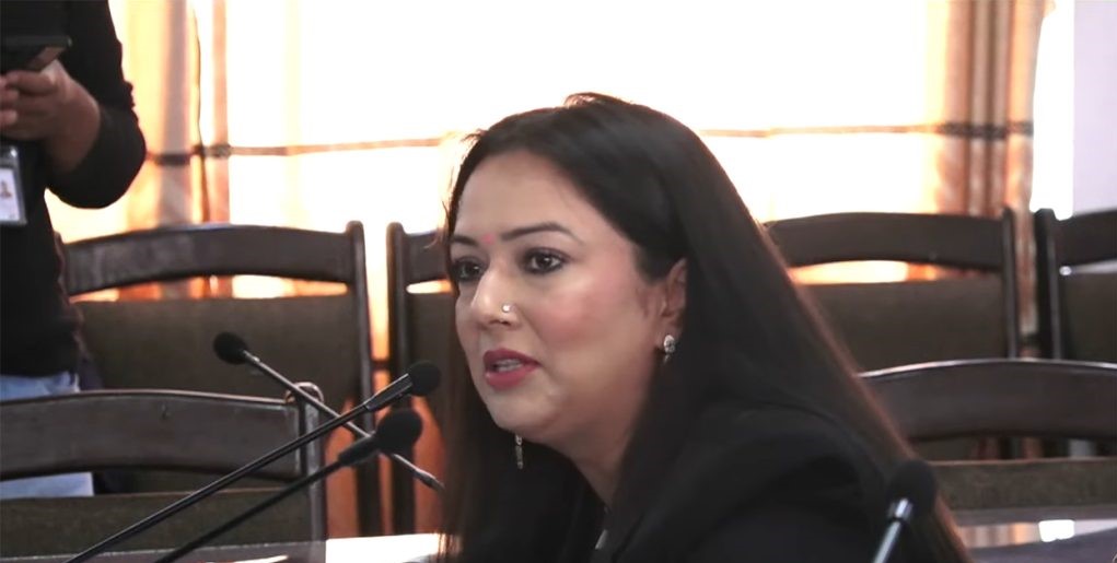 ‘तथ्यबिना सार्वजनिक अभिव्यक्ति दिनु गैरजिम्मेवार’ : ई–पासपोर्ट विवादमा खुस्बु ओली