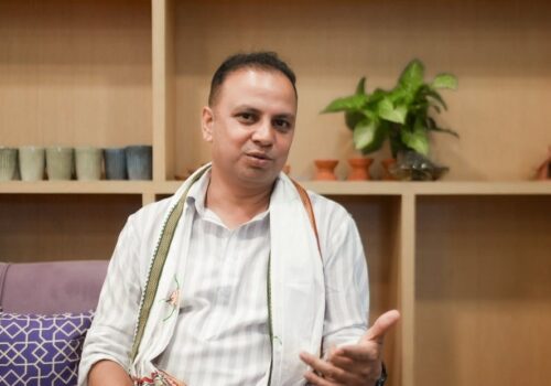 मनिष झाको प्रश्न : ‘राज्यले नागरिकलाई आतंकित बनाएर राजकाज चल्छ ?’
