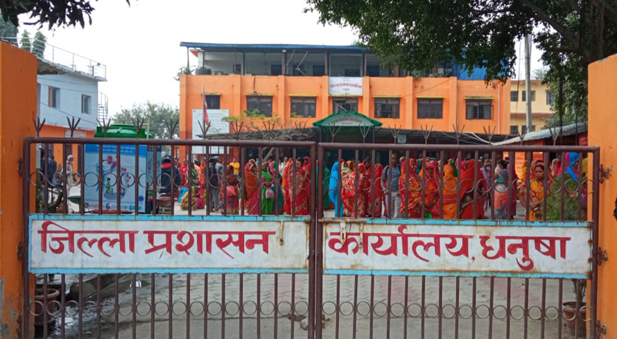 धनुषामा आज बिहान दुई घण्टा कर्फ्यु खुकुलो