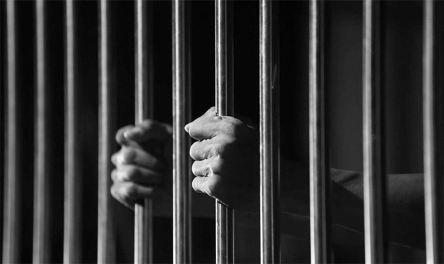 कैलालीमा प्रहरी हिरासतबाट थुनुवा फरार, डिउटीमा रहेका प्रहरी जवान निलम्बित