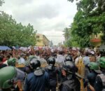 मोरङ प्रशासन अगाडि प्रदर्शन, विभिन्न माग राख्दै विरोध